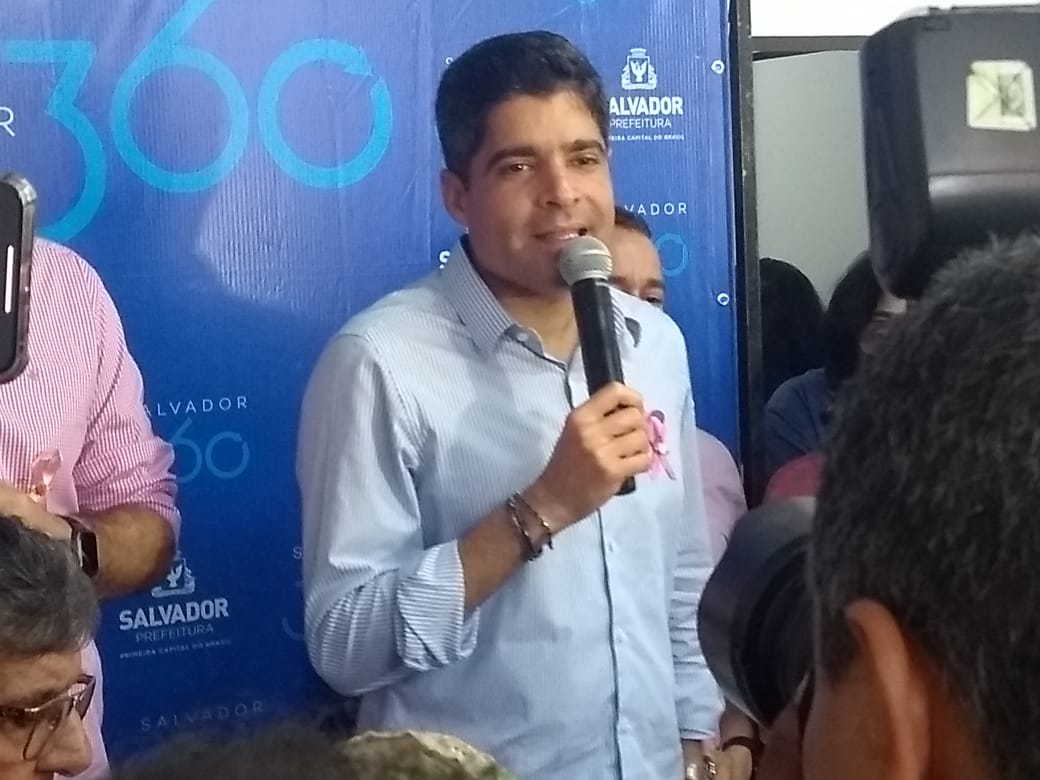 Imagem de Neto se esquiva sobre "populismo" de Bellintani com cerveja a R$ 1: "Não conversei com ele"