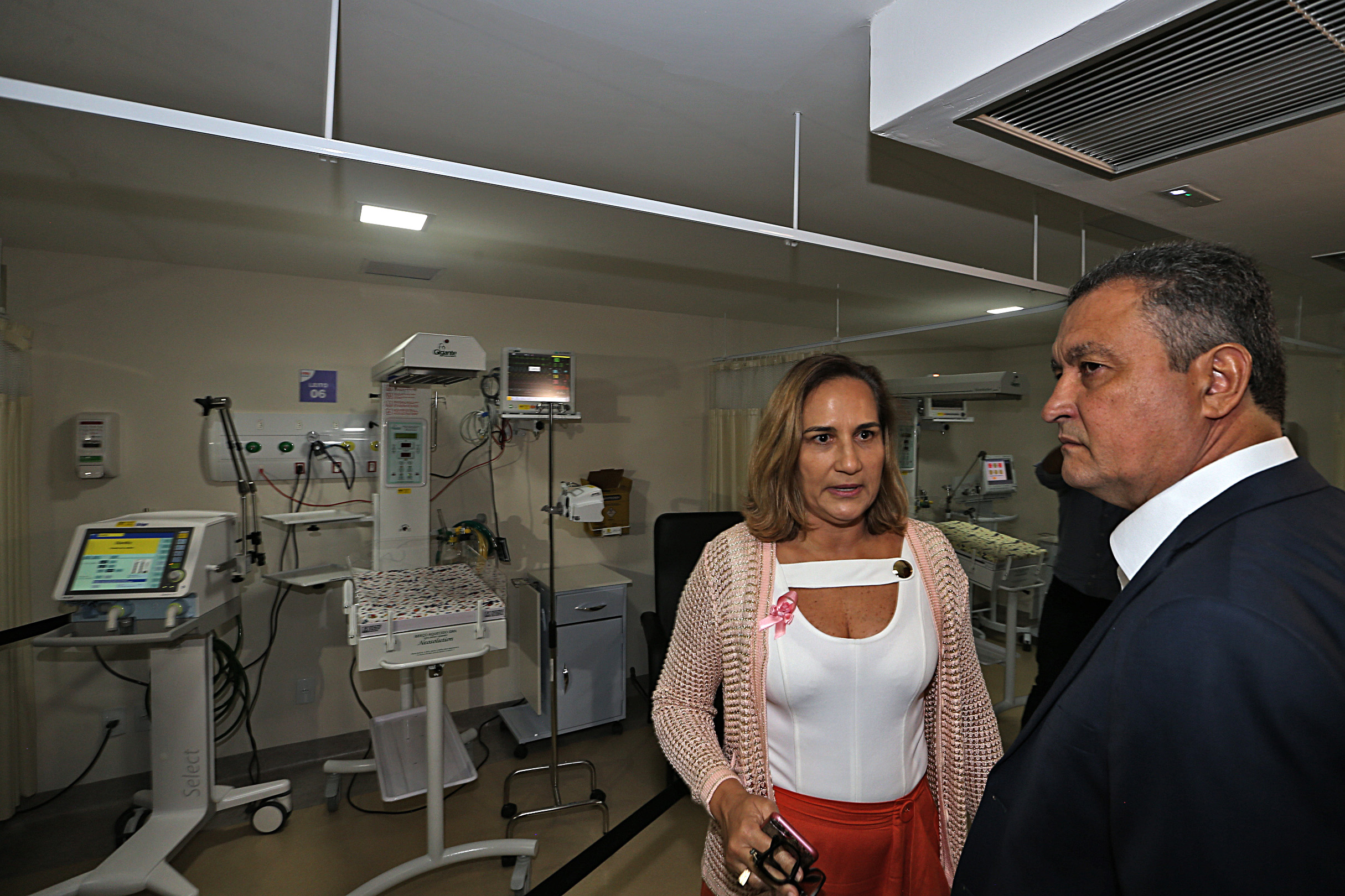 Governador Rui Costa visita nova UTI Pediátrica Cardiológica do Hospital Estadual Ana Nery Governador Rui Costa visita nova UTI Pediátrica Cardiológica do Hospital Estadual Ana Nery
