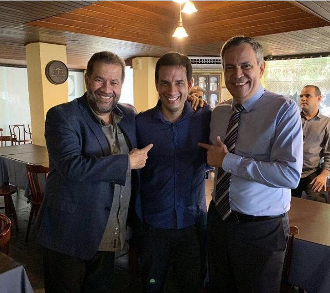 Prates se reuniu com Lupi e Félix nesta aqui em solo soteropolitano Prates se reuniu com Lupi e Félix nesta aqui em solo soteropolitano