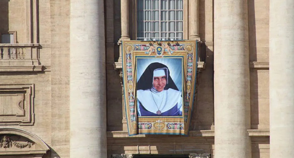 Praça de São Pedro, no Vaticano Praça de São Pedro, no Vaticano