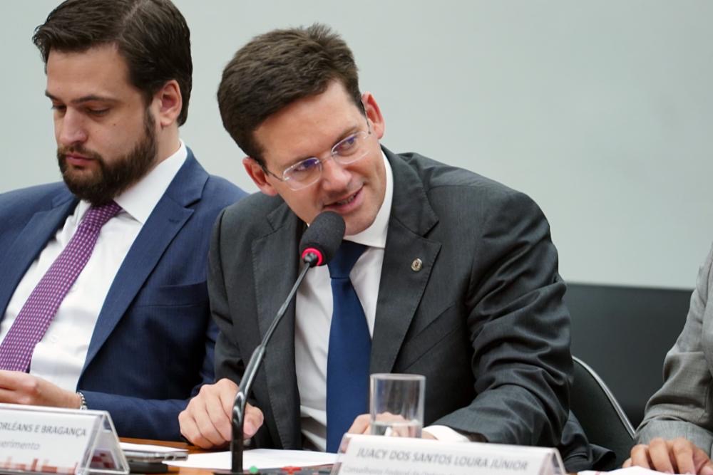 Para Roma, o tema precisa ser tratado com mais profundidade e menos acirramento