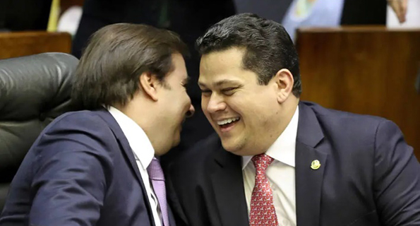 O presidente da Câmara dos Deputados, Rodrigo Maia (DEM-RJ), e o presidente do Senado, Davi Alcolumbre (DEM-AP) O presidente da Câmara dos Deputados, Rodrigo Maia (DEM-RJ), e o presidente do Senado, Davi Alcolumbre (DEM-AP)