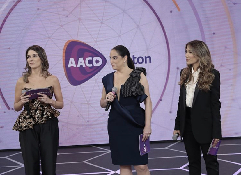 Encerramento será feito por Patrícia, Silvia e Rebeca Abravanel Encerramento será feito por Patrícia, Silvia e Rebeca Abravanel