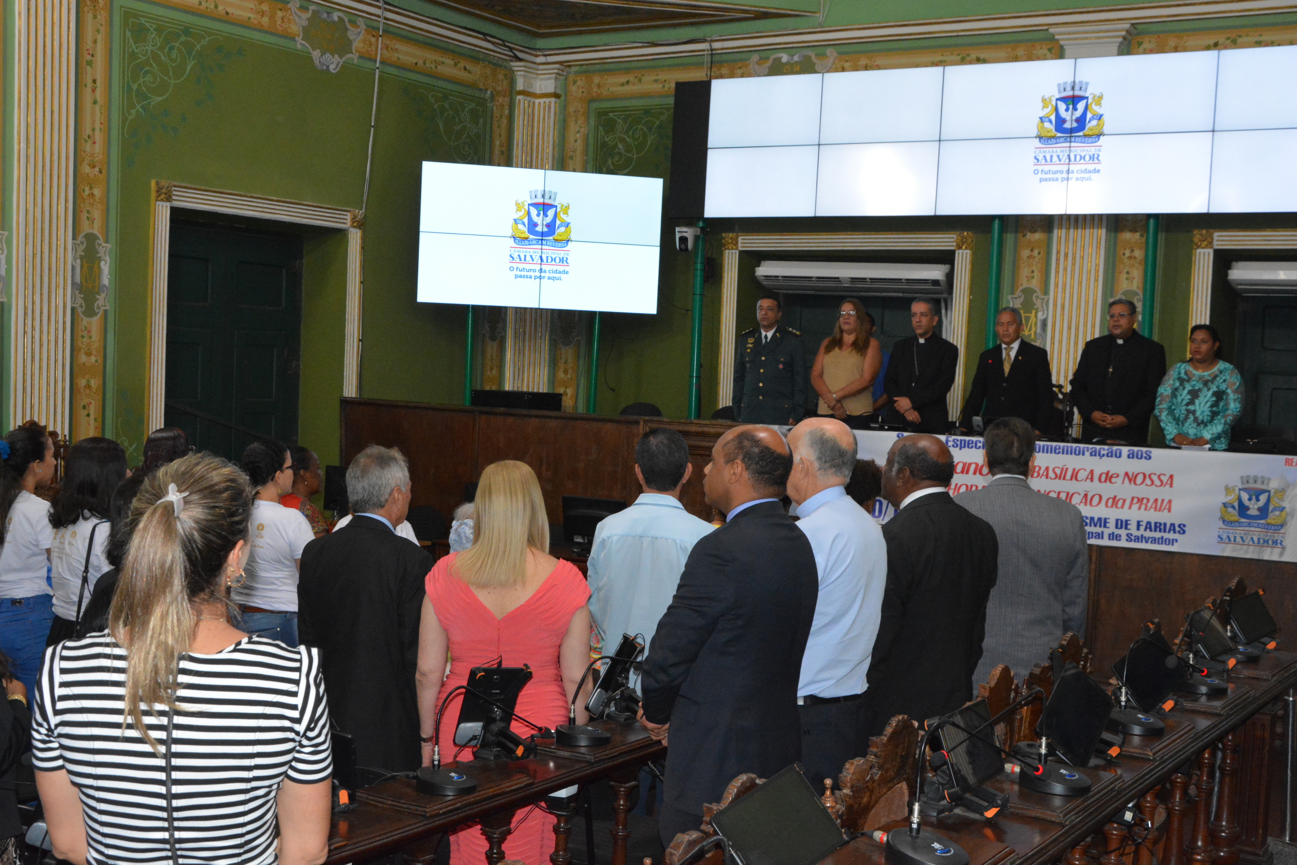 Sessão especial requerida por Téo Senna teve momentos de emoção 