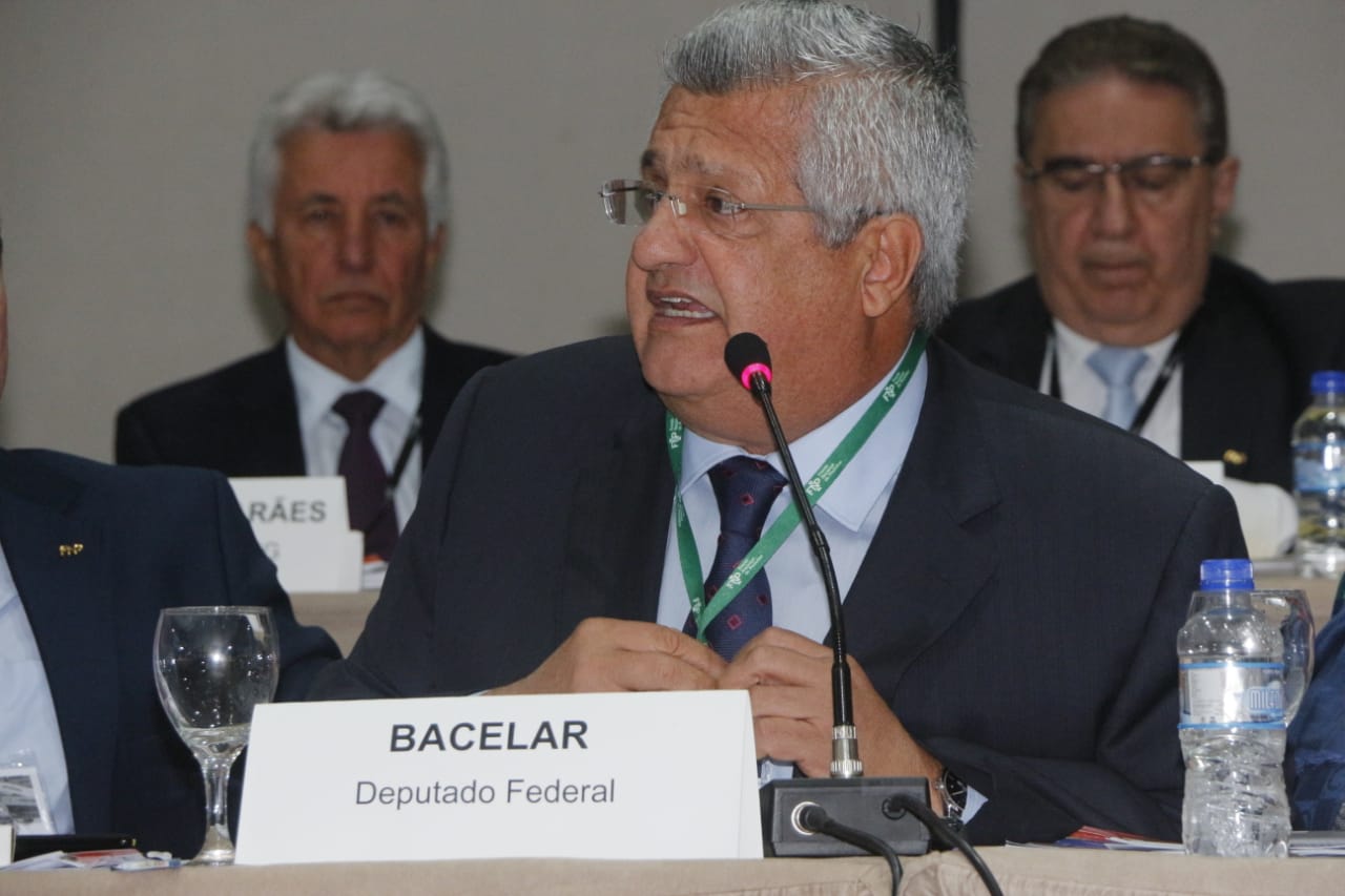 Deputado federal Bacelar (Podemos)