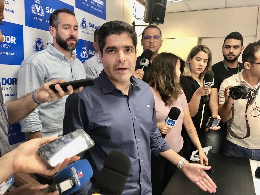 Prefeito ACM Neto pode se tornar nome forte para a Presidência da República em 2022 se fusão entre PSL e DEM sair Prefeito ACM Neto pode se tornar nome forte para a Presidência da República em 2022 se fusão entre PSL e DEM sair