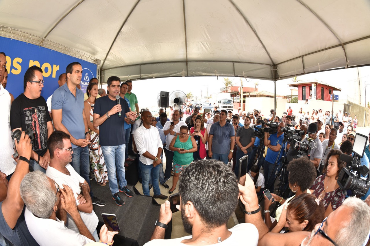 Imagem de "Acabou o jogo de empurra", diz ACM Neto ao entregar obra no Marissol