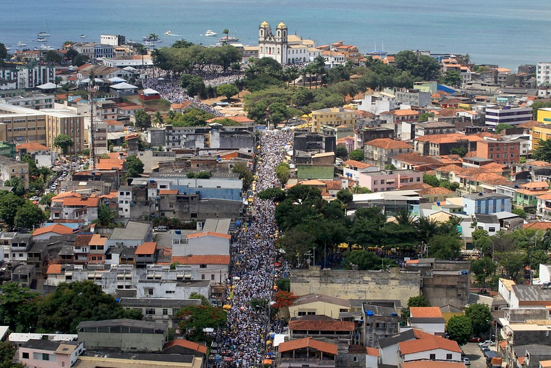 Imagem de Lavagem do Bonfim: latas vazias serão trocadas por garrafas de água durante cortejo