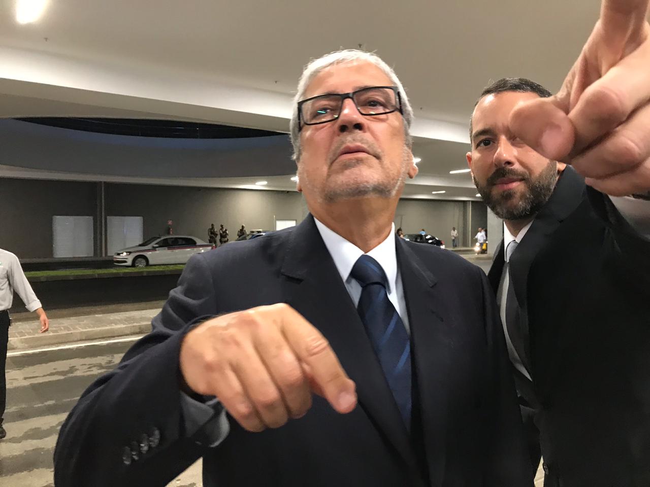 Ex-prefeito e ex-deputado Antonio Imbassahy, que concedeu entrevista a este Política Livre neste domingo Ex-prefeito e ex-deputado Antonio Imbassahy, que concedeu entrevista a este Política Livre neste domingo