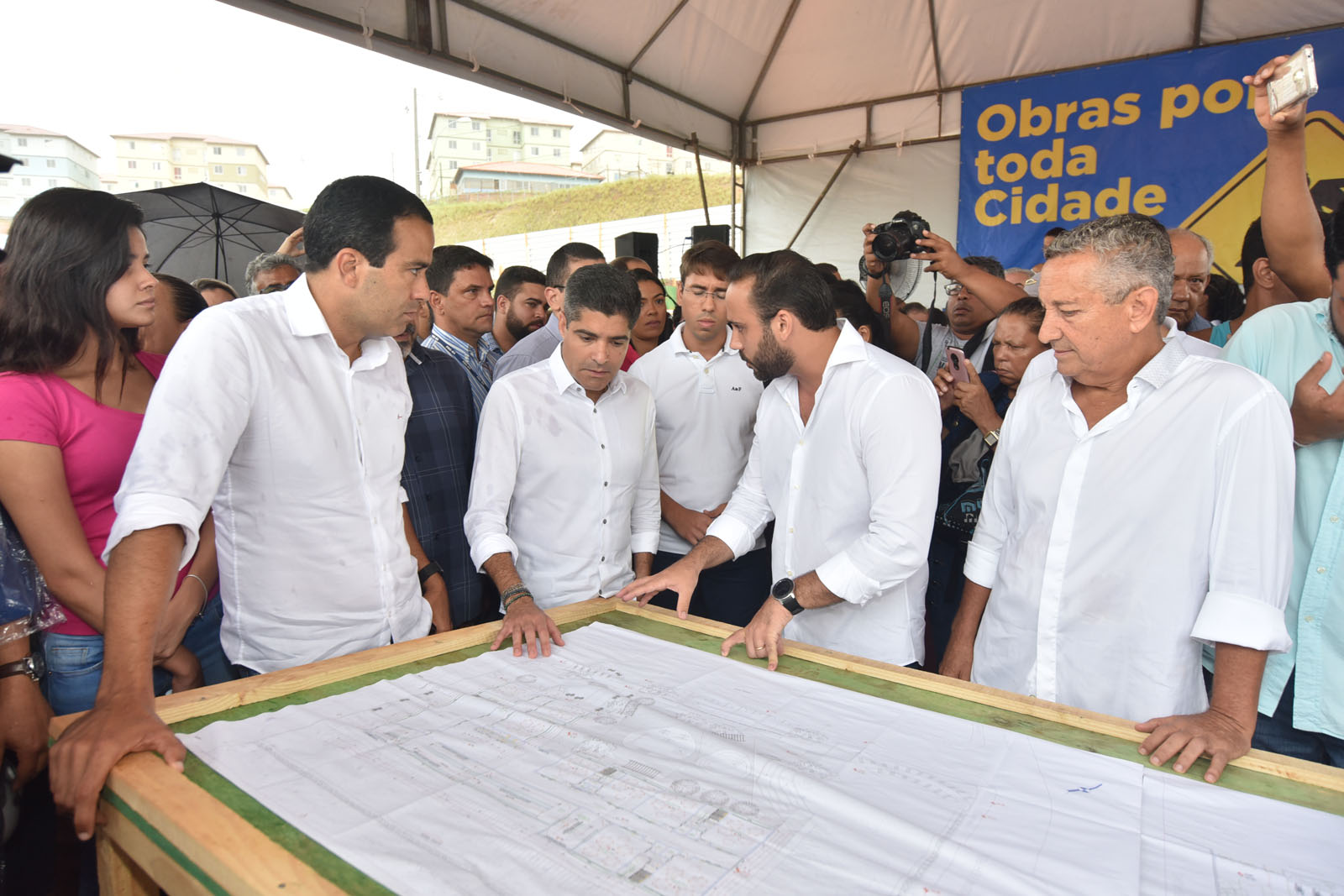 Ordem de serviço foi assinada pelo prefeito ACM Neto