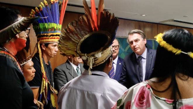 Bolsonaro em reunião recente com indígenas 