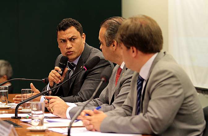 Imagem de Ex-PDT, Popó ataca Félix: 'Nunca ouvi tanta gente mentirosa dentro de um partido'