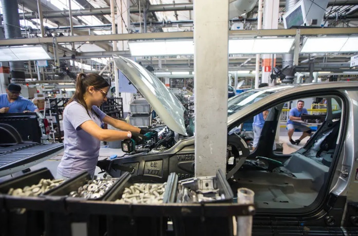 Produção de veículos fecha maio com alta de 10,7% sobre abril Produção de veículos fecha maio com alta de 10,7% sobre abril