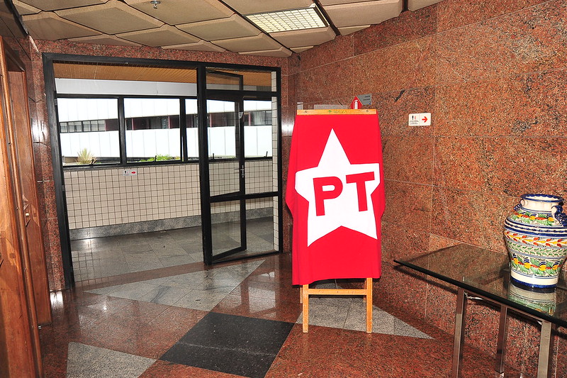 A disputa pelo comando das maiores cidades do país terá uma profusão de candidaturas