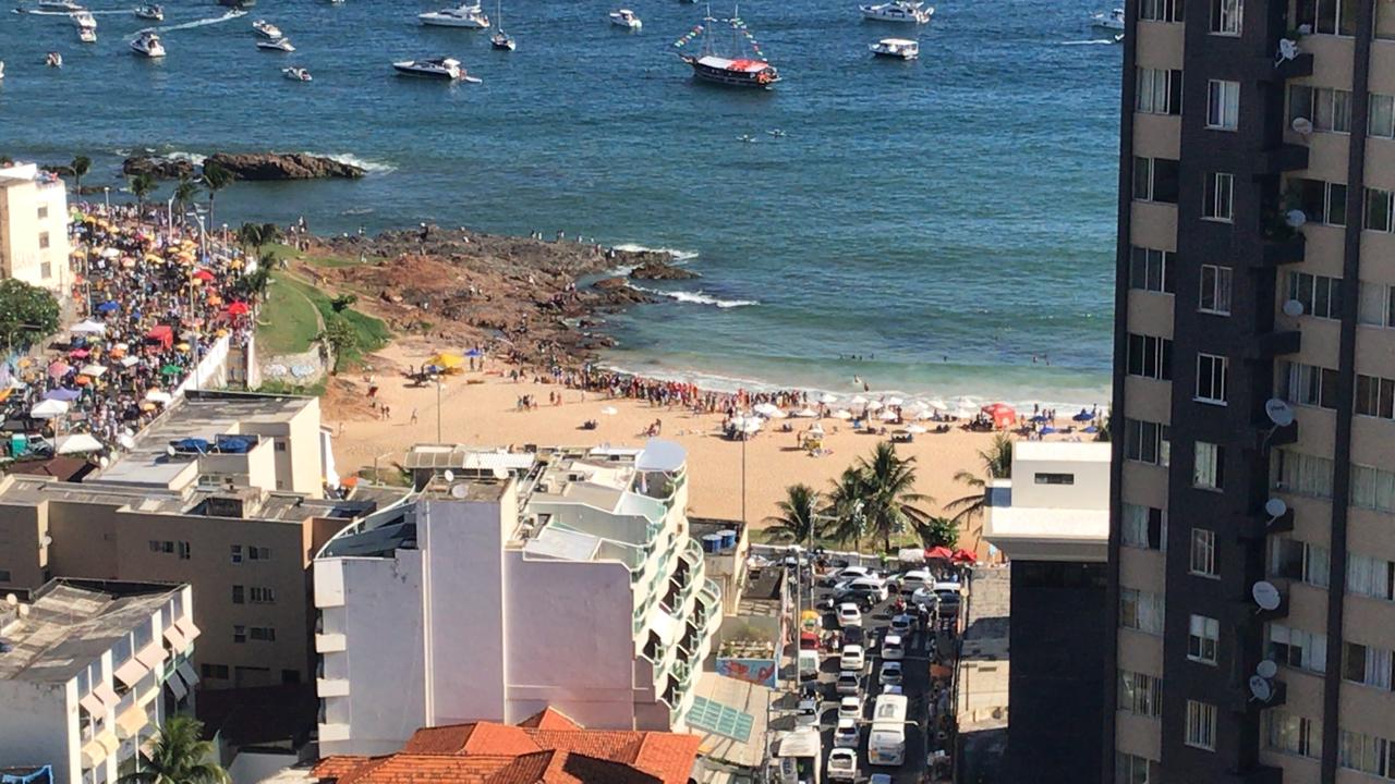 Imagem de Festa de Iemanjá: Pessoa é procurada em mar após afogamento no Rio Vermelho