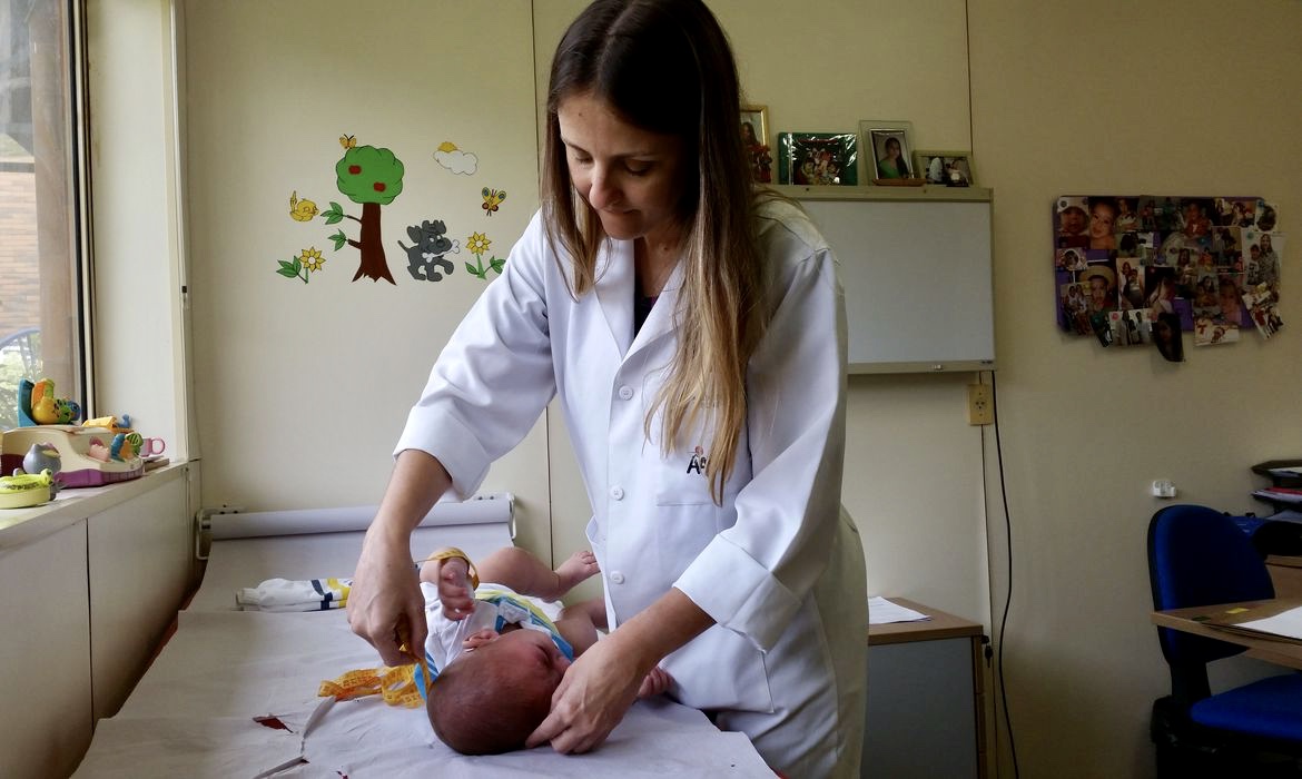 Mais de três idas ao médico com mesmos sintomas é sinal de alerta