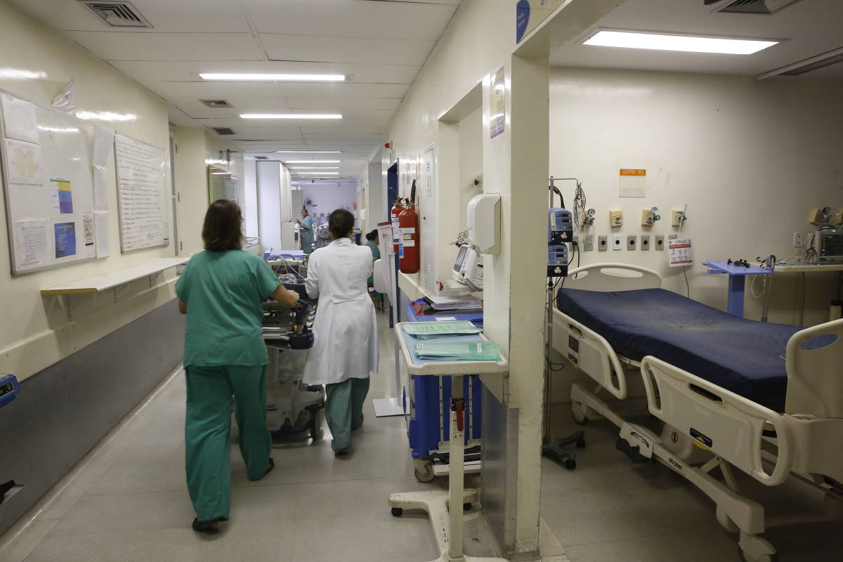 Brasil registrou 474 mortes decorrentes do novo coronavírus nas últimas 24 horas, segundo dados atualizados nesta terça-feira, 28, pelo Ministério da Saúde