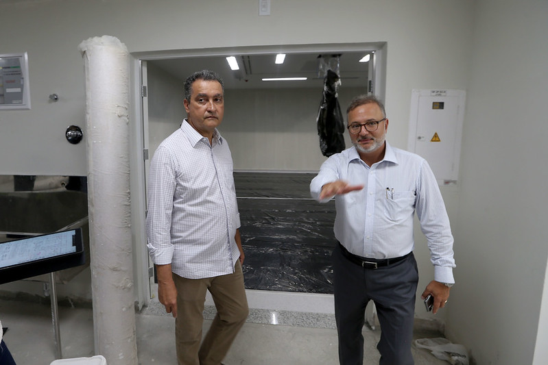 Imagem de Rui acusa Anvisa de barrar atuação de profissionais de saúde nos aeroportos do estado