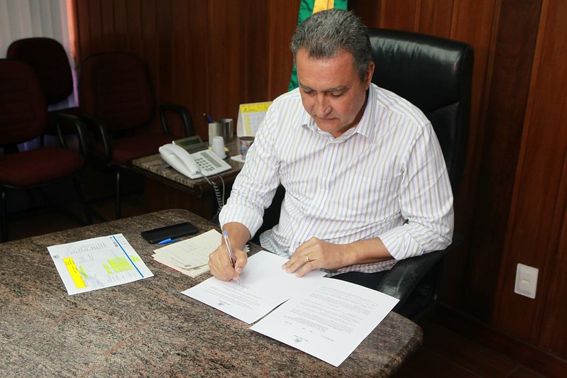 Imagem de Coronavírus: Rui garante que vai processar médico infectado que atendeu diversos pacientes Imagem de Coronavírus: Rui garante que vai processar médico infectado que atendeu diversos pacientes