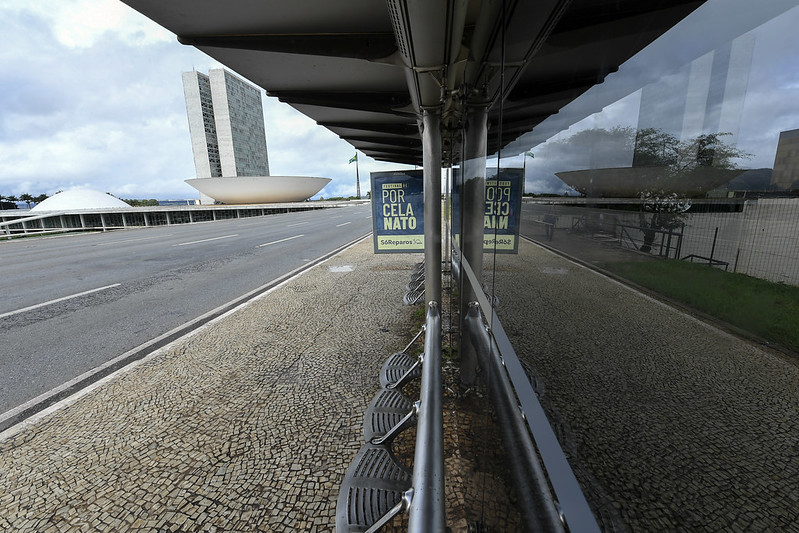 Imagem de Coronavírus: Senado vota já nesta segunda projeto que prevê R$ 600 por mês para trabalhador informal Imagem de Coronavírus: Senado vota já nesta segunda projeto que prevê R$ 600 por mês para trabalhador informal