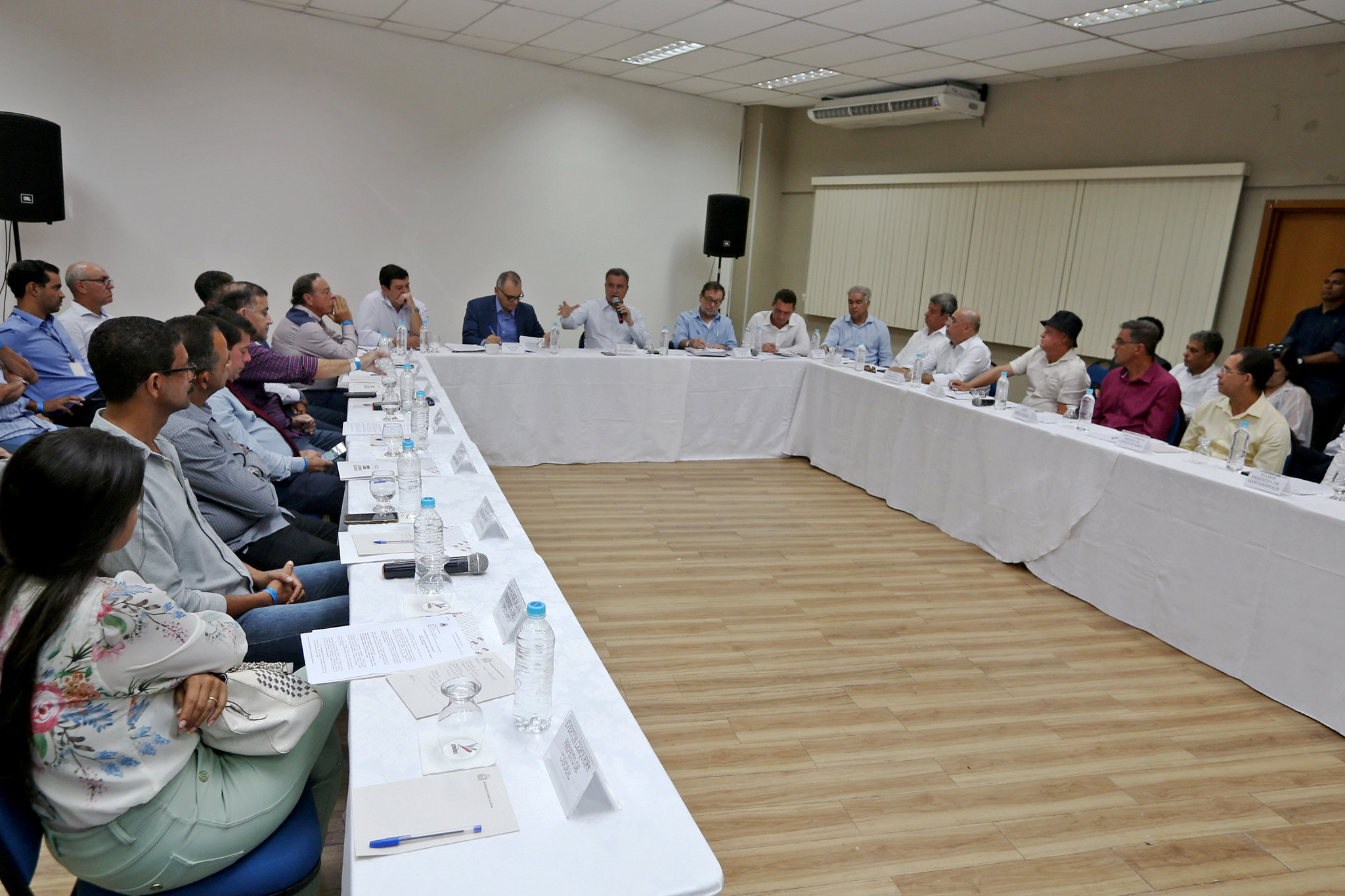 Evento aconteceu nesta segunda-feira (9)