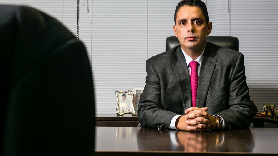 Imagem de Responsável pela defesa do ex-ministro Geddel tem conta do WhatsApp hackeada