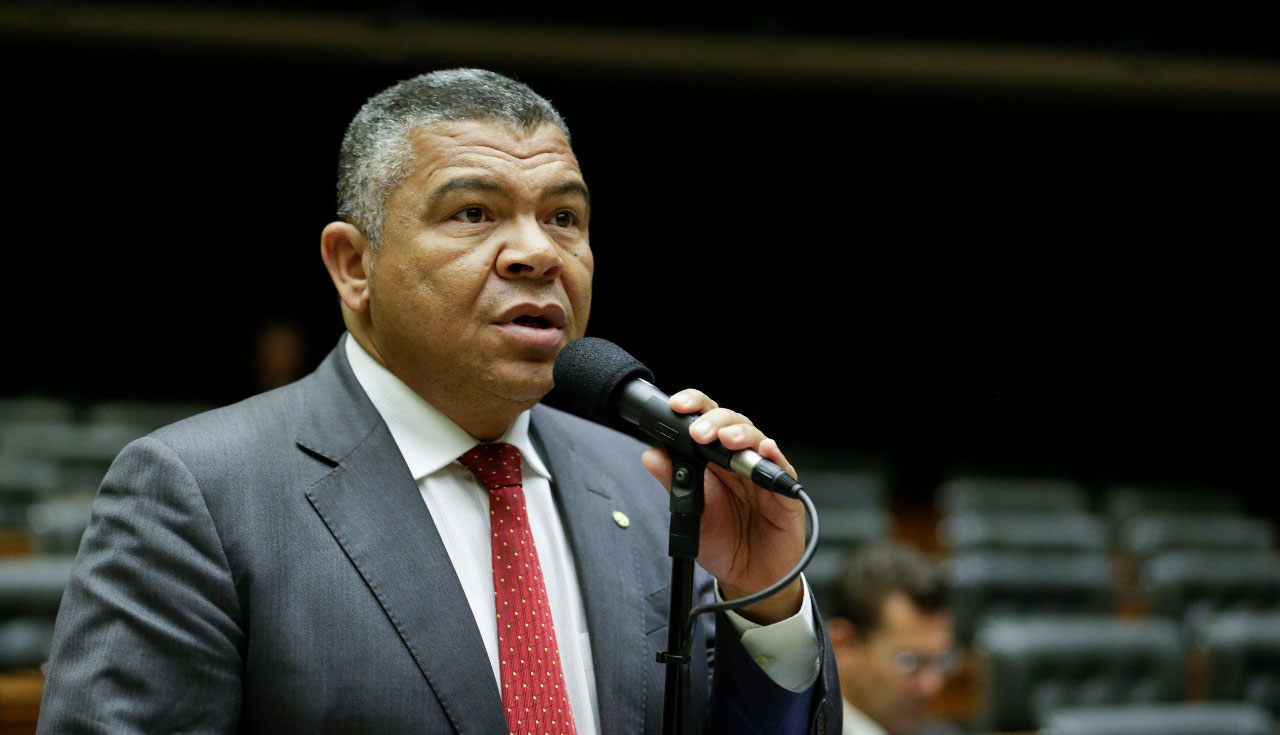 O deputado federal Valmir Assunção (PT-BA) O deputado federal Valmir Assunção (PT-BA)