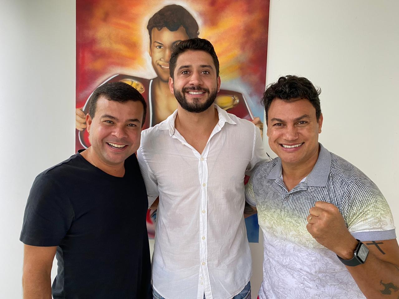 Imagem de Celsinho Cotrim anuncia Popó como vice para disputar a Prefeitura de Salvador Imagem de Celsinho Cotrim anuncia Popó como vice para disputar a Prefeitura de Salvador