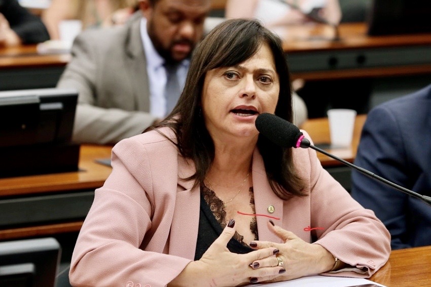 Alice Portugal (PCdoB), deputada estadual