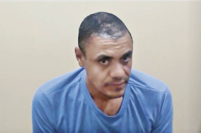 Adélio Bispo de Oliveira desferiu uma faca no então deputado e candidato a presidente Jair Bolsonaro