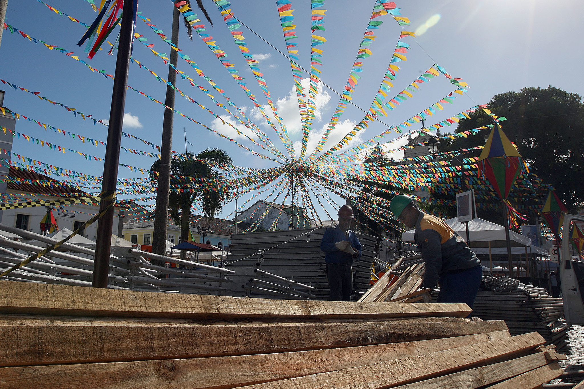Imagem de Cancelamento de festas de São João deve provocar queda nas vendas de 23%, aponta Fecomércio-BA Imagem de Cancelamento de festas de São João deve provocar queda nas vendas de 23%, aponta Fecomércio-BA