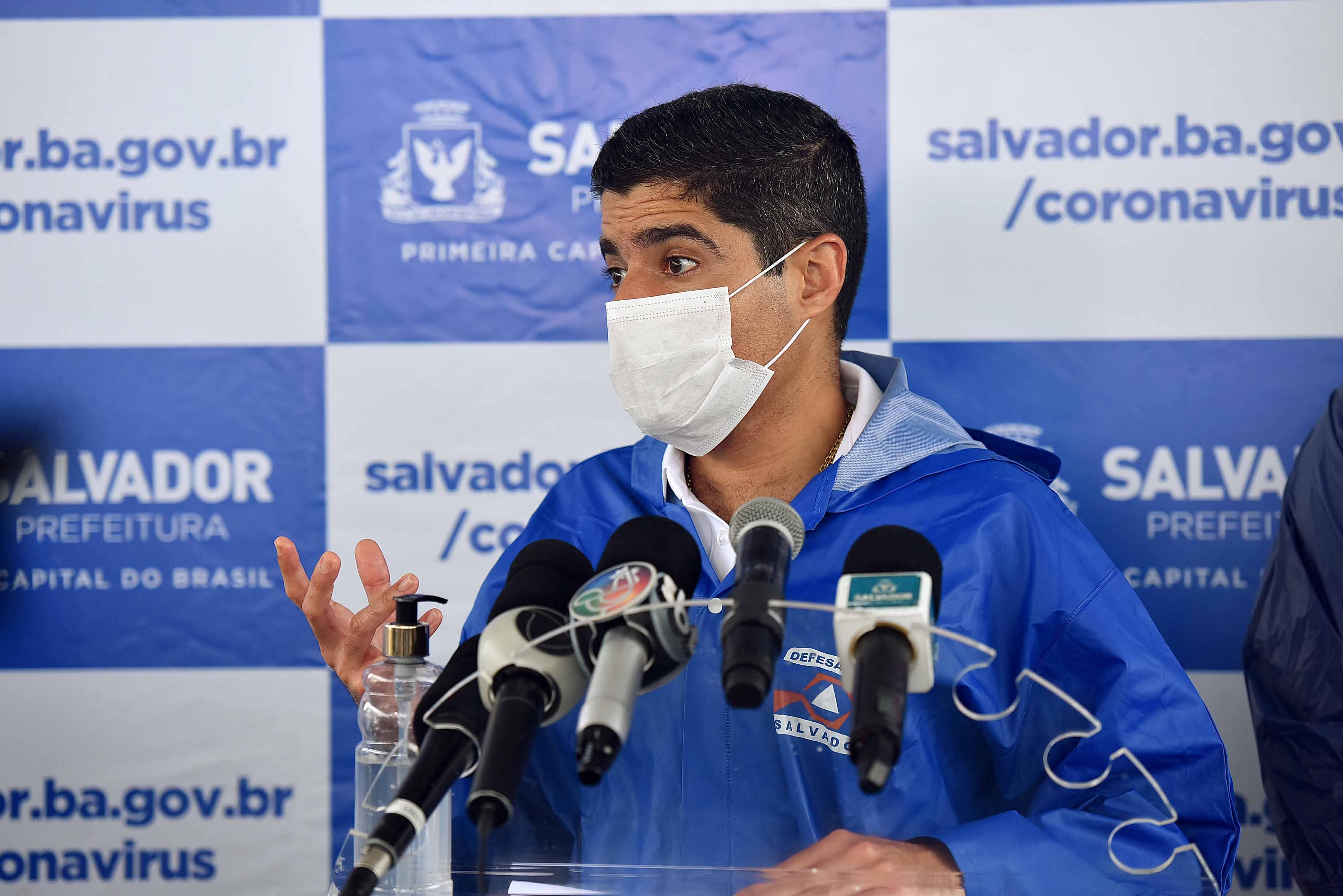 Imagem de Após Moro ser ventilado no DEM, ACM Neto esquiva: 'Não é hora de falarmos sobre política'