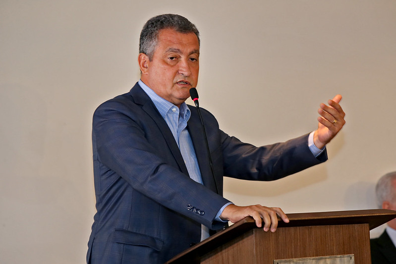 Imagem de Rui Costa lamenta morte de Moraes Moreira: 'Sua história nos fará sentir muita falta'