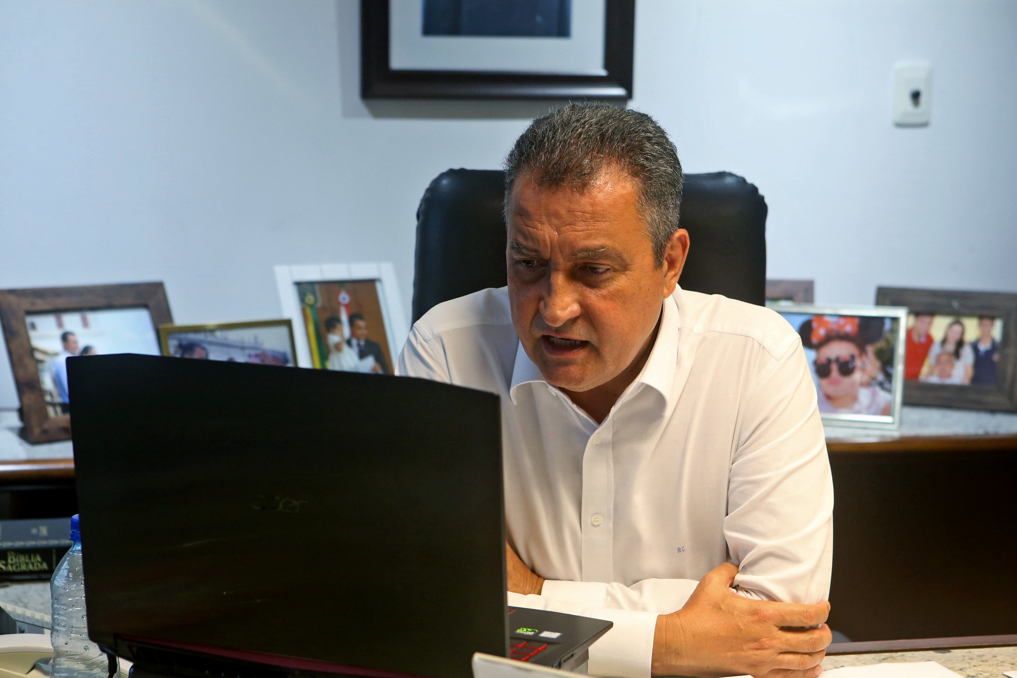 Imagem de Rui diz que 'medidas duras' poderão ser tomadas para conter coronavírus no Sul da Bahia Imagem de Rui diz que 'medidas duras' poderão ser tomadas para conter coronavírus no Sul da Bahia