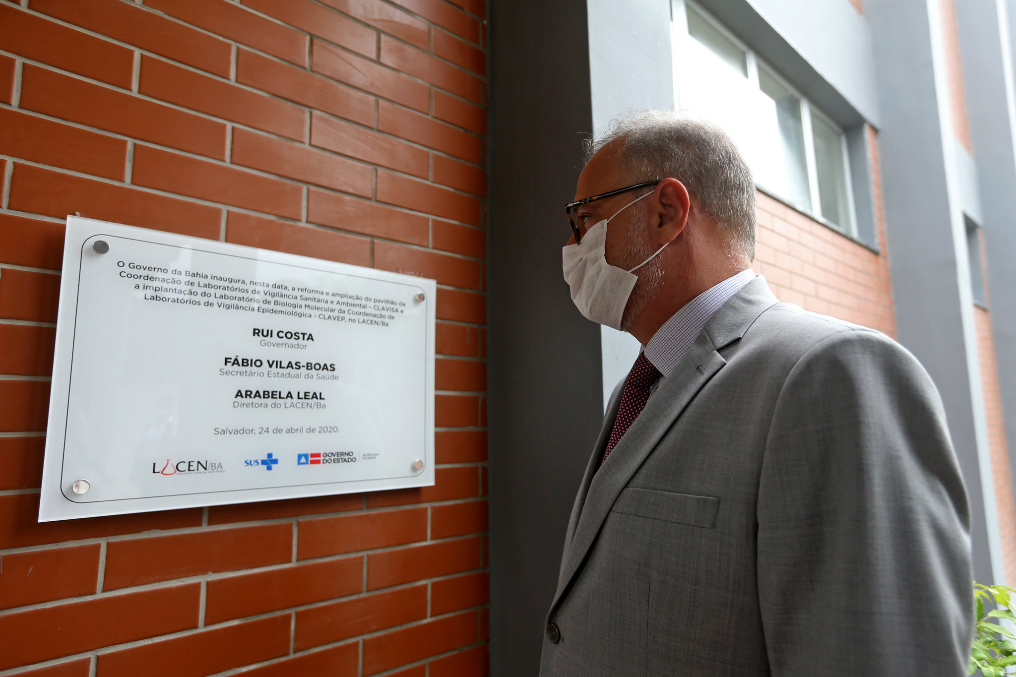 Imagem de Secretário reitera necessidade de isolamento e diz que 'ainda não é hora de afrouxar'