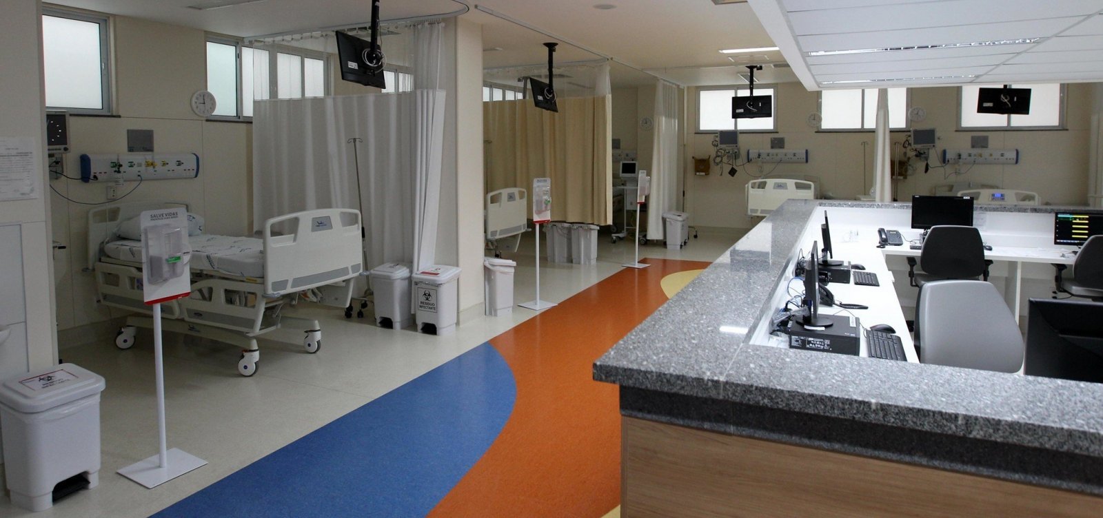 Dos casos confirmados, 66 são profissionais, sendo 17 médicos