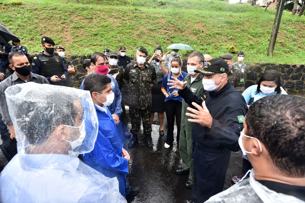Cestas serão destinadas a pessoas que vivem abaixo da linha da pobreza Cestas serão destinadas a pessoas que vivem abaixo da linha da pobreza