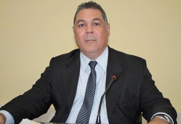 Imagem de Brumado: presidente da Câmara resolve fazer reforma de R$ 660 mil em plena pandemia