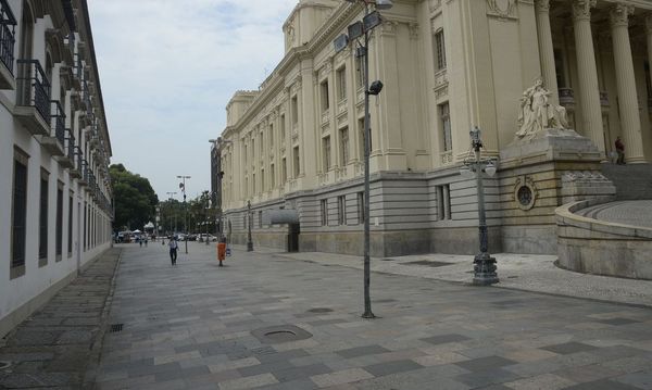 O número de mortos chegou a 147