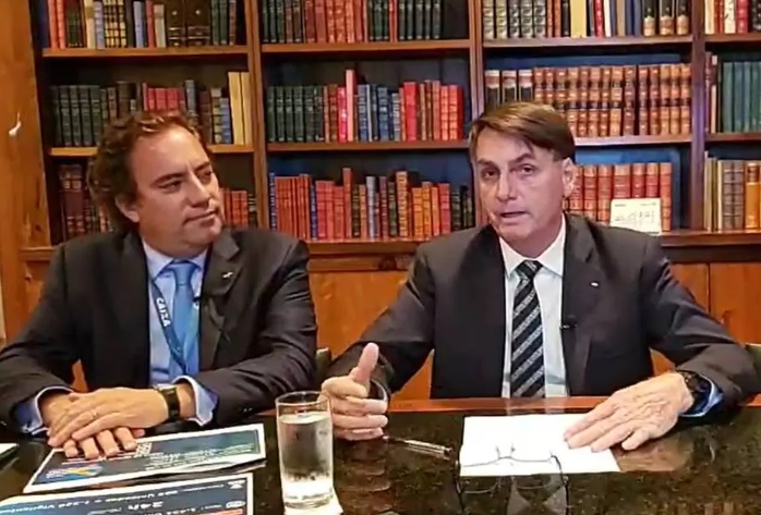 o presidente da Caixa Econômica Federal, Pedro Guimarães, e o presidente Jair Bolsonaro