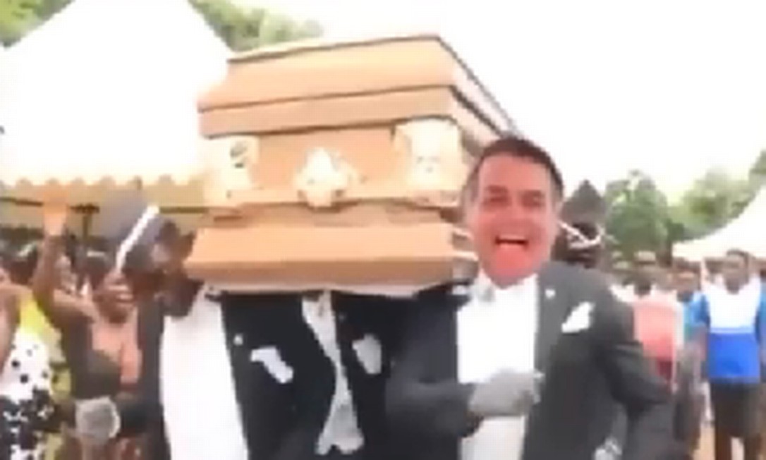 Gilson Machado Neto usou redes sociais neste domingo para divulgar conteúdo inspirado no 'meme do caixão', que viralizou na internet Gilson Machado Neto usou redes sociais neste domingo para divulgar conteúdo inspirado no 'meme do caixão', que viralizou na internet