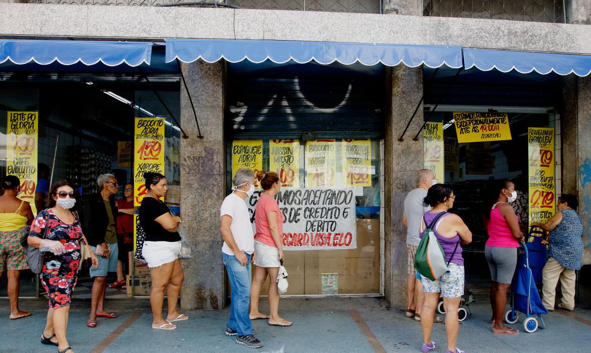 Imagem de Brasileiros acreditam em inflação de 5,1% nos próximos 12 meses