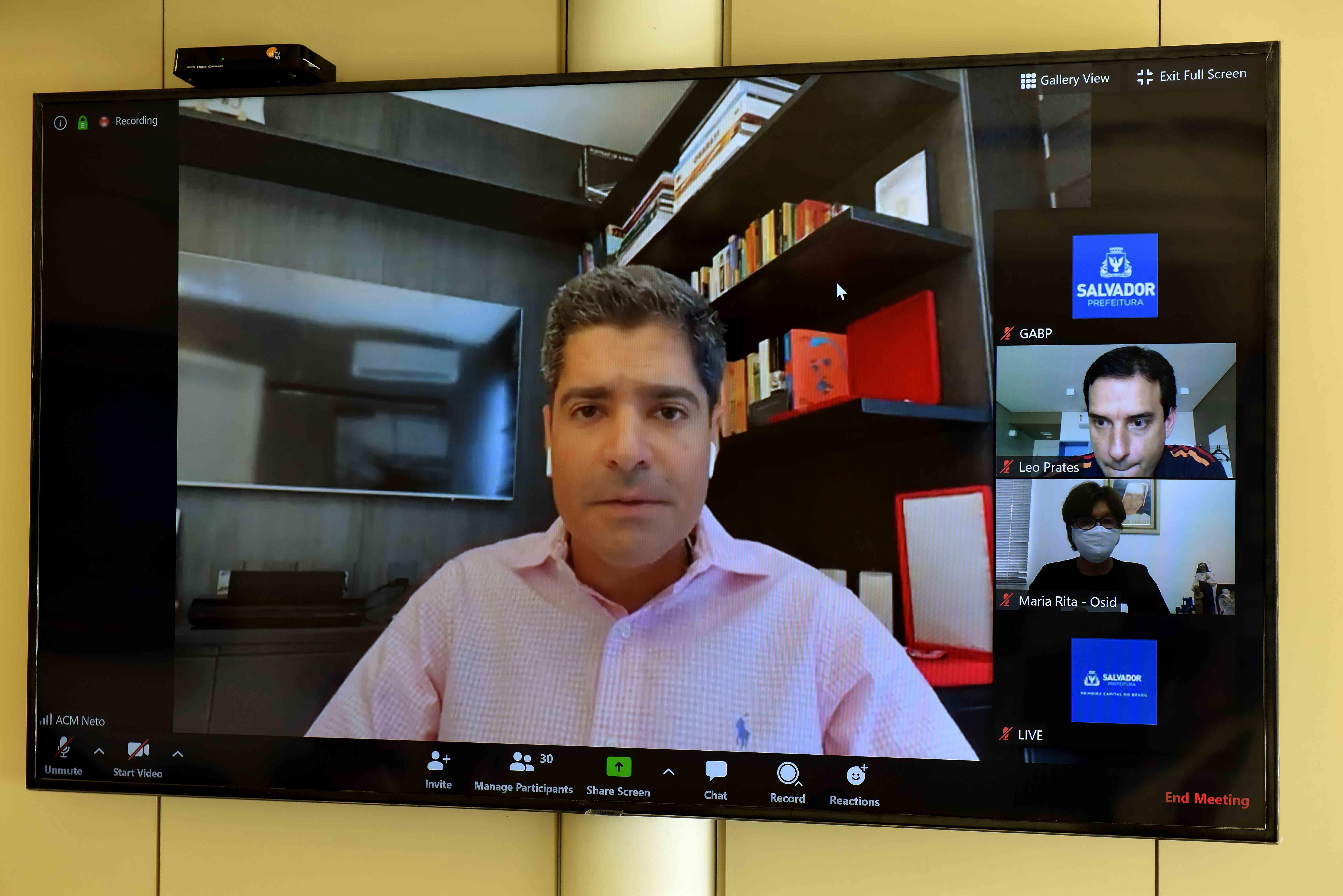 Imagem de ACM Neto vê com 'preocupação' saída de Nelson Teich da Saúde e diz que Bolsonaro 'não é médico'