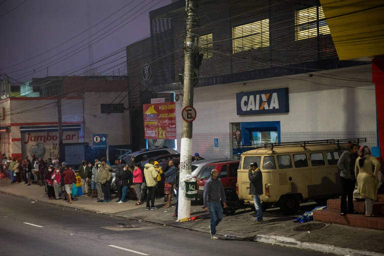 Limites legais e centralização na Caixa dificultam acesso ao benefício na crise