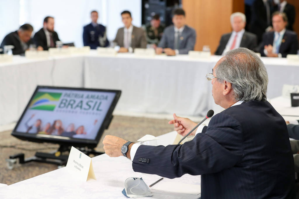 Paulo Guedes (Economia) durante a reunião ministerial de 22 de abril Paulo Guedes (Economia) durante a reunião ministerial de 22 de abril