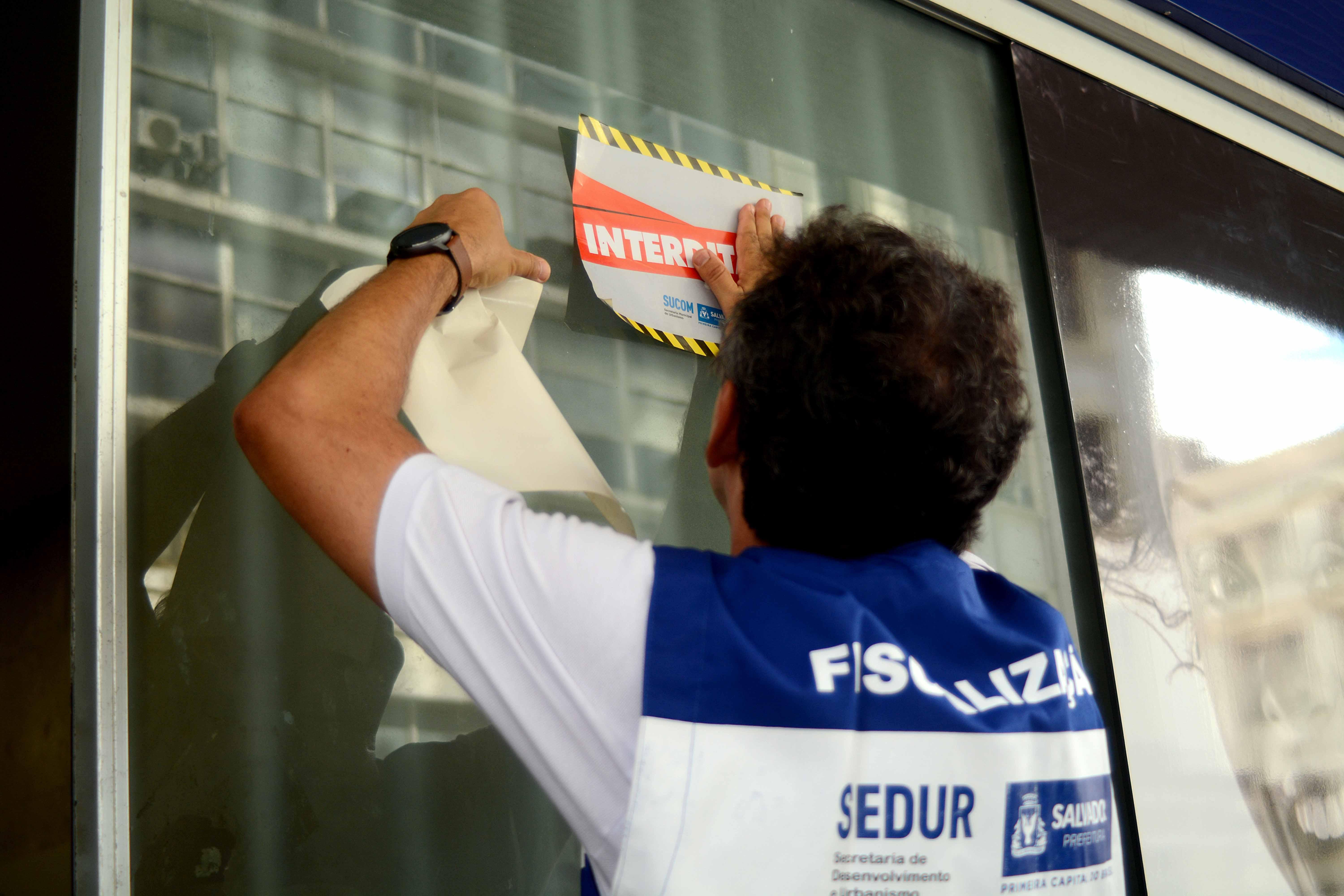 A força-tarefa liderada pela Sedur irá fiscalizar o cumprimento do protocolo divulgado pela Prefeitura para todas as padarias e delicatéssens da cidade A força-tarefa liderada pela Sedur irá fiscalizar o cumprimento do protocolo divulgado pela Prefeitura para todas as padarias e delicatéssens da cidade