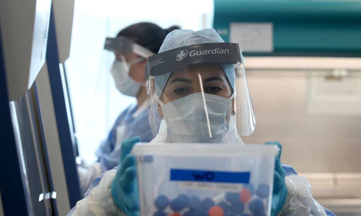 Imagem de Embrapii e BNDES vão financiar projetos com foco no combate à Covid-19