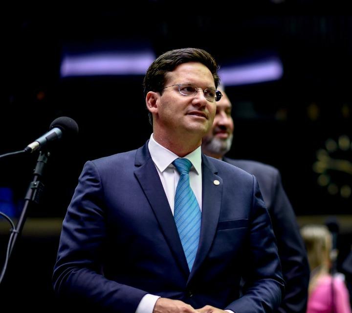 A ideia de que João Roma traiu ACM Neto mais cedo do que o esperado corre o Democratas baiano e nacional A ideia de que João Roma traiu ACM Neto mais cedo do que o esperado corre o Democratas baiano e nacional