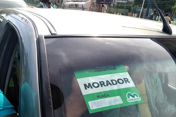 Identificação de carros de moradores e pessoas que trabalham no município
