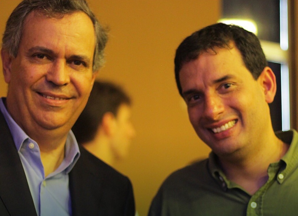 Na imagem, Félix ao lado de Leo Prates, no dia da filiação do secretário ao PDT